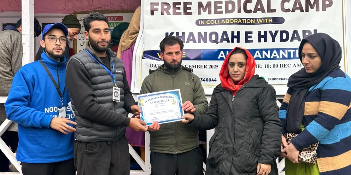 Noorkash Foundation, Khanqa-e-Hydari Organise Free Medical Camp in Akad Anantnag