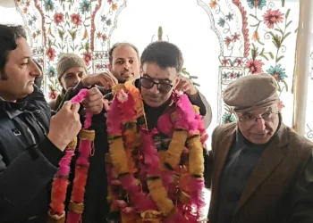 Renowned public figure and retired principal Abdul Ahad joins Apni Party in Lalpora, Kunzar