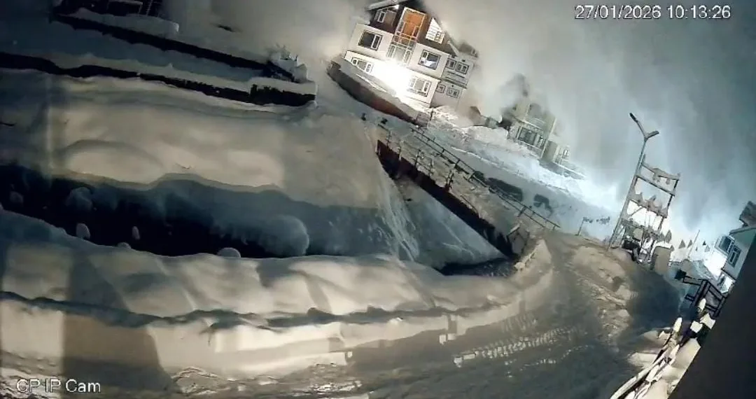 Snow Avalanche Hits Sonamarg Area, No Loss Reported