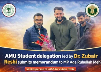 AMU student delegation led by Dr. Zubair Reshi submits memorandum to MP Aga Ruhullah Mehdi