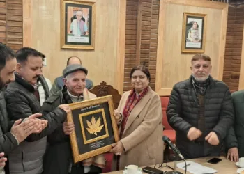 KU felicitates Padma Shri Awardee Prof Shafi Shauq