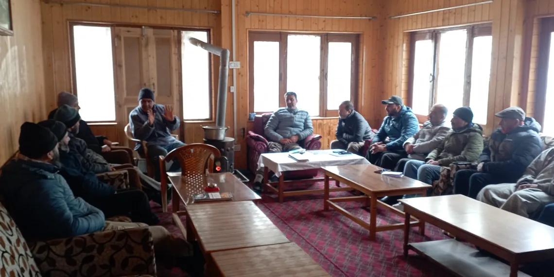 Lecturers Forum Kupwara Gets New Leadership; Ghulam Hassan Dar Elected President Unopposed