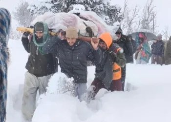 Patient Evacuated Safely Amid Heavy Snowfall in Karnah