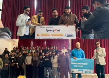 Kashmir’s Hybrid Quick Commerce Startup Speedy Kart Hosts Grand Vendor Onboarding and Fan Meet at INOX Srinagar