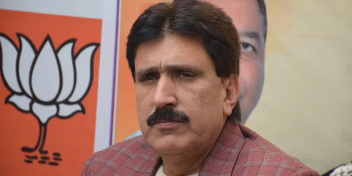 Shab-e-Qadr a Night of Reflection, Compassion: BJP’s Altaf Thakur Greets People