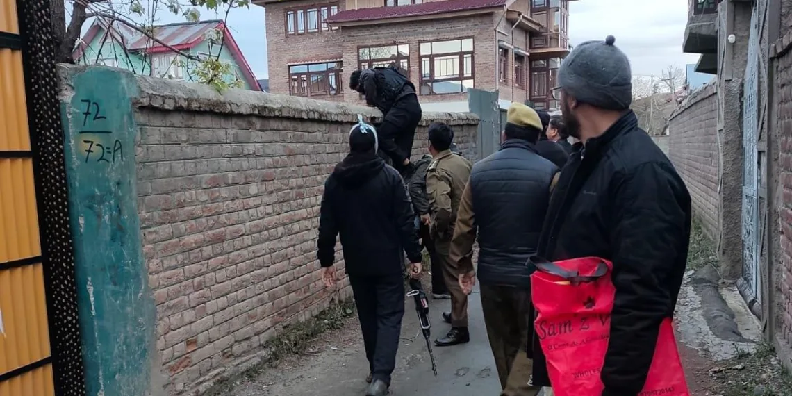 CIK Raids Underway Across Kashmir in Fresh Terror Probe
