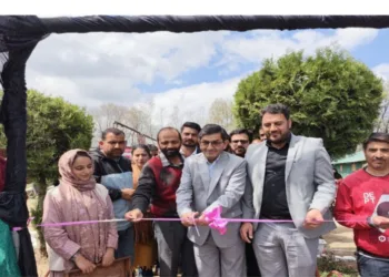 Director, CSIR-IIIM inaugurates CSIR Tulip Festival; emphasises indigenous tulip bulb production