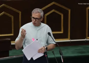 CM Abdullah Flags ‘Very High’ Flood Risk for Five Kashmir Glacial Lakes