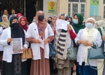 NHM Employees Continue Protest for Second Day at Trauma Hospital Pattan, Demand Fair Pay and Timely Salaries