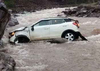 Woman Killed, One Injured After Vehicle Falls into Nala in Uri