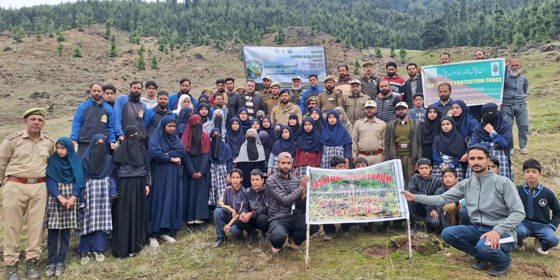 Plantation Drive Held at Lashtiyal Beat to Promote Green Environment