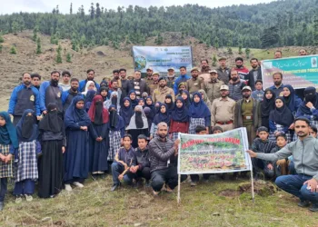 Plantation Drive Held at Lashtiyal Beat to Promote Green Environment