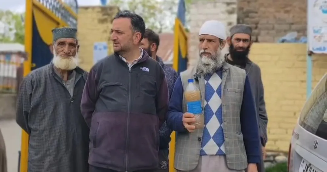 Contaminated Water Crisis in Gandipora, Beerwah: Residents Demand Immediate Action