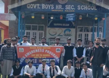 Kulgam Police Steps Up Anti-Drug Campaign with Awareness Drives, Inspections Across District