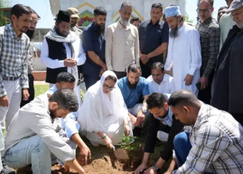 Waqf Chairperson Dr Andrabi Inaugurates Panj Peer Shrine Reconstruction, Beautification Project in Jammu