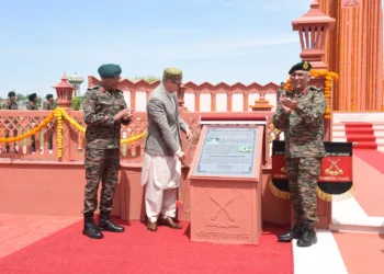CM Omar Abdullah Rededicates Renovated JAKLI War Memorial on 78th Raising Day