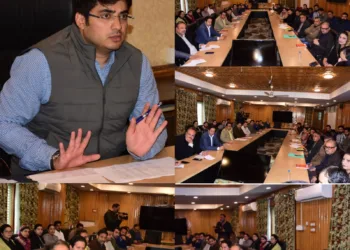 Principal Census Officer (Urban) Srinagar, Commissioner SMC Chairs High-Level Review Meeting