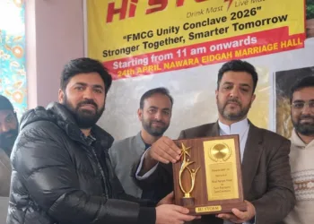 Imtiyaz Ahmad of Unibic Biscuits Honoured for Outstanding Performance at Mega Distributor Meet in Kashmir