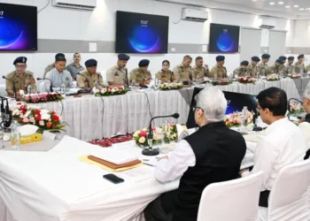LG Sinha Cracks Down on Security, Drugs; Orders Tight Shield Ahead of Pilgrimages
