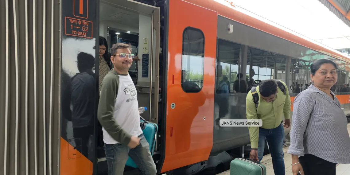 Extended Vande Bharat Flagged Off on Jammu-Srinagar Route