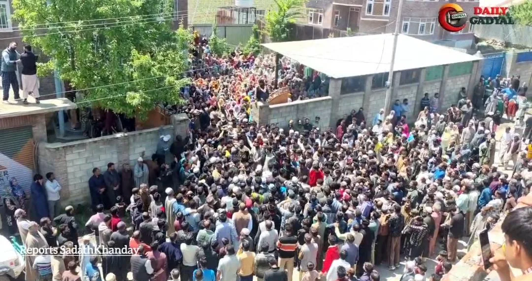 Grief Engulfs Pulwama as 4-Year-Old Hanzala Laid to Rest After Tragic Drowning in Shopian Stream