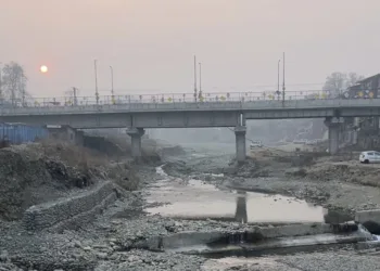 Main Bridge in Chadoora Remains Damaged for Six Months, Locals Suffer Due to Delay in Repairs