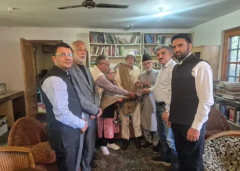 Environmentalists Urge Prof. Soz to Lead Movement Against Encroachment of Jhelum, Water Bodies in Kashmir