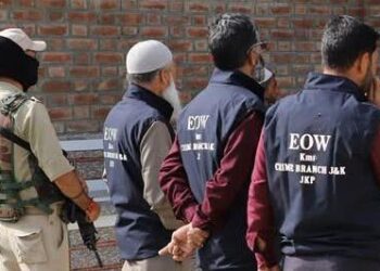 “Fake Migrant Land Deal Exposed”: EOW Kashmir Raids Budgam Homes in Rs 93 Lakh Fraud Case
