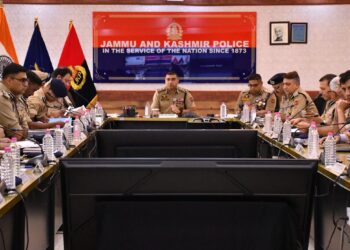 “Ensure Robust Crowd Management, Intensify Surveillance Ahead of Eid, Amarnath Yatra”: IGP Kashmir V.K. Birdi