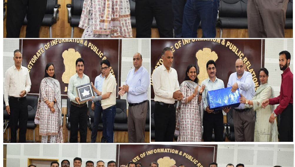 DIPR Bids emotional farewell to Information Officer Syed Jeelani Qadri