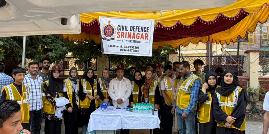 Civil Defence Volunteers Lead Humanitarian Effort During 8th Muharram Procession in Srinagar