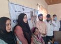 آنکھیں نور ہے لہذا انہیں ڈیجٹل ڈیویسیز کے مضر اثرات سے محفوظ رکھیں۔ 