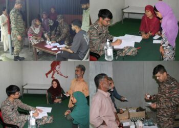 Indian Army Organises Free Medical Camp at Bararipura, Benefits Around 250 Residents