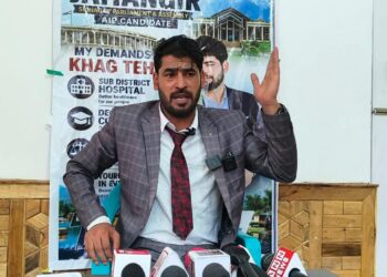 AIP Leader Er. Sheikh Jahangir Alleges Continued Neglect of Khag, Questions MLA Khansahib Over Development Priorities
