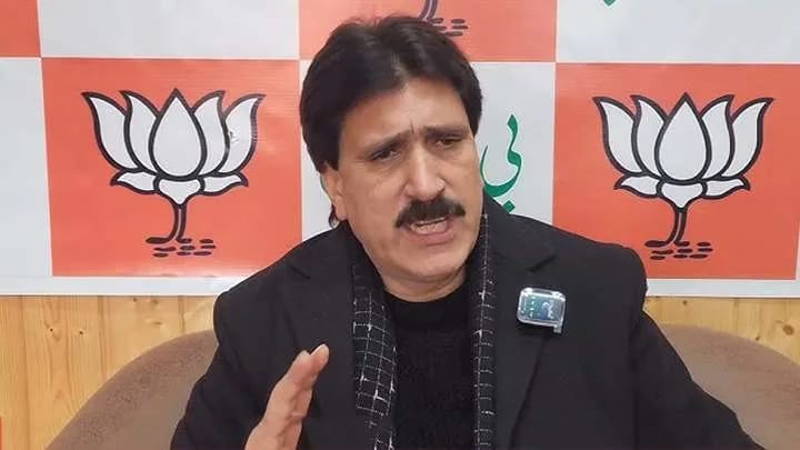 Kya Hua Tera Wada?’: BJP’s Altaf Thakur Slams Omar Govt Over 6.83% Power Tariff Hike
