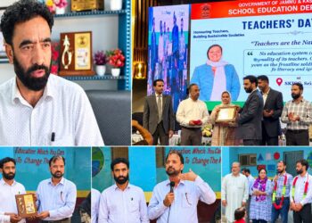 GMS Battapora Teacher Ghulam Mohammad Dar Honoured with Best Teacher Award