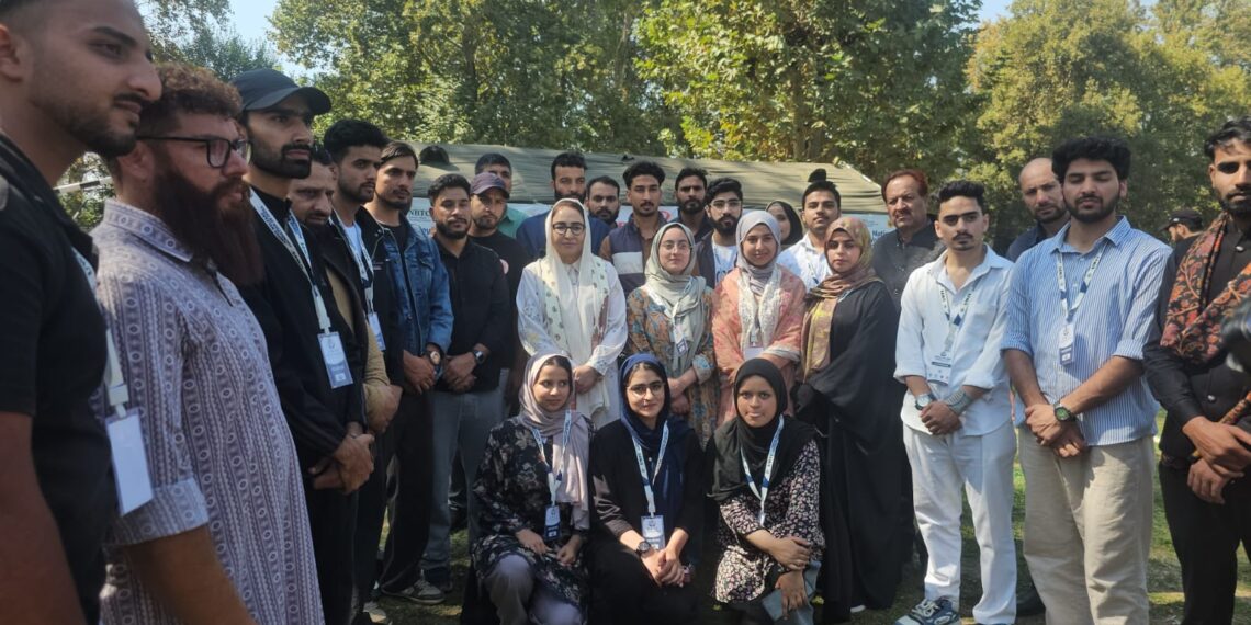 Dr Syed Darakhshan inaugurates Mega Blood Donation Camp in Srinagar