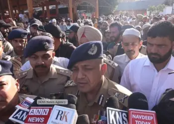 Police, CRPF, Civil Administration Working Well to Ensure Smooth Urs Arrangements at Charar-e-Sharief: IGP Kashmir