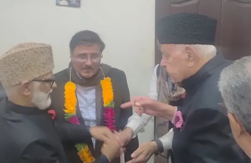 Farooq Abdullah Reaches Out to Mubarak Gul After Cabinet Snub, Appoints Him NC General Secretary