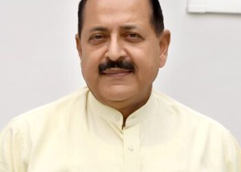 Union Minister Jitendra Singh dismisses Congress’ statehood promise for J&K as “fake narrative