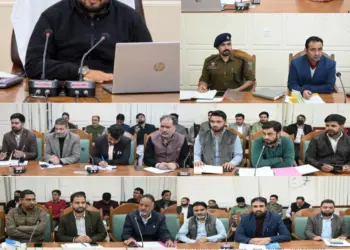 DC Kupwara chairs Winter Preparedness meeting; directs uninterrupted services and advance stocking across border areas