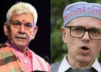 Omar Abdullah Meets LG Manoj Sinha Ahead of J&K Budget Session