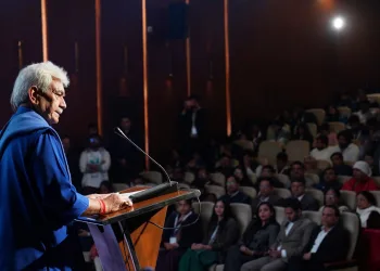 We should ensure that fruits of new inventions reach all sections: LG Sinha