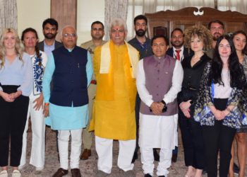 Lt Governor interacts with Young leaders from 9 countries visiting India under ICCR’s Gen Next Democracy Network Programme