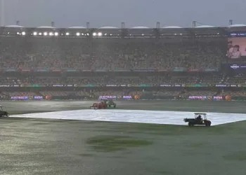 Brisbane Test: Day 1 abandoned after just 13.2 overs