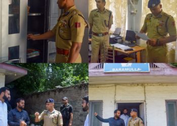 SSP Baramulla visits Police Public Library at Carriapa Park Baramulla; Interacts with students