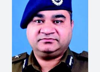 Kokernag Gunfight: 3 to 4 terrorists present in the area, investigating why civilians were there, Says IGP Kashmir