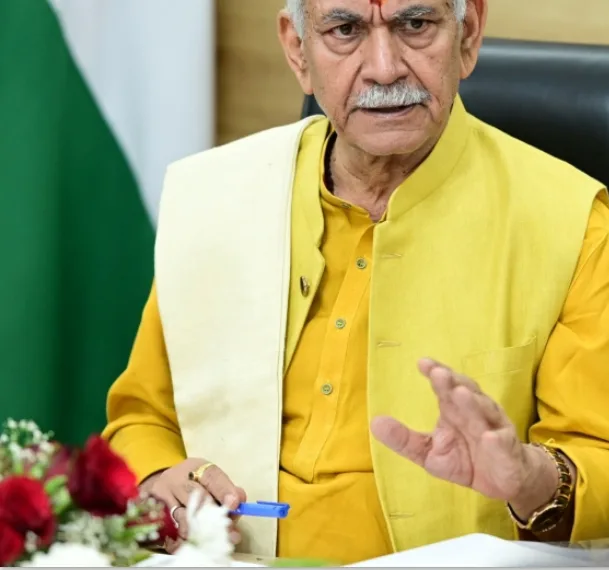 LG Manoj Sinha Chairs 50th SASB Meeting; Yatri Insurance Raised to ₹10 Lakh, Laser Show on Baba Barfani Approved