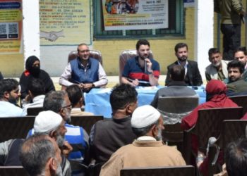 Secretary Tourism chairs special Gram Sabha meeting at Kanispora Panchayat