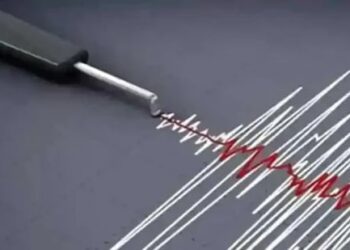 Earthquake measuring 5.7 on Richter scale jolts Kashmir